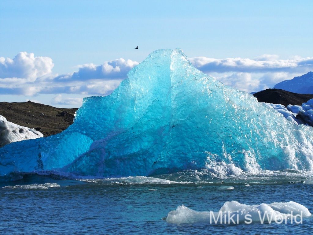 アイスランドの氷河湖 青の世界 ヨークルスアゥルロゥン氷河湖はイチオシですが みきと行こう